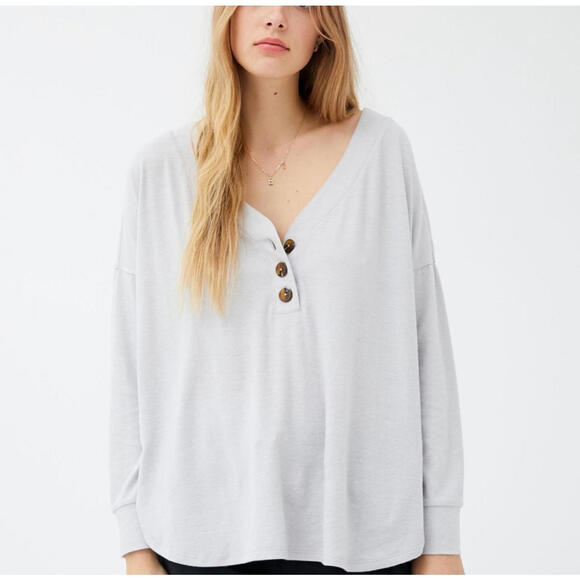 Urban Outfitters Out From Under Gray Blaine Oversized Henley Sweater- Size Large - Picture 2 of 9